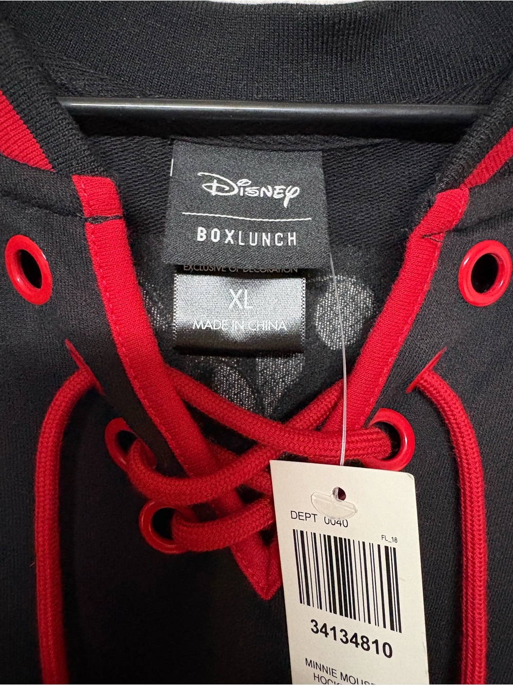 Disney Minnie Mouse Cropped Women's Hockey
Jersey - Picture 5 of 5